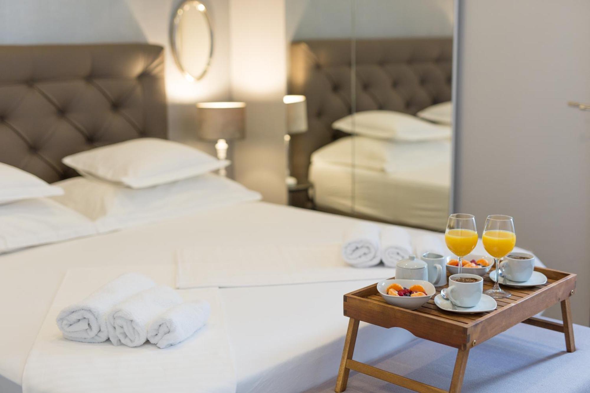 Old Town Mariolina Apartman *